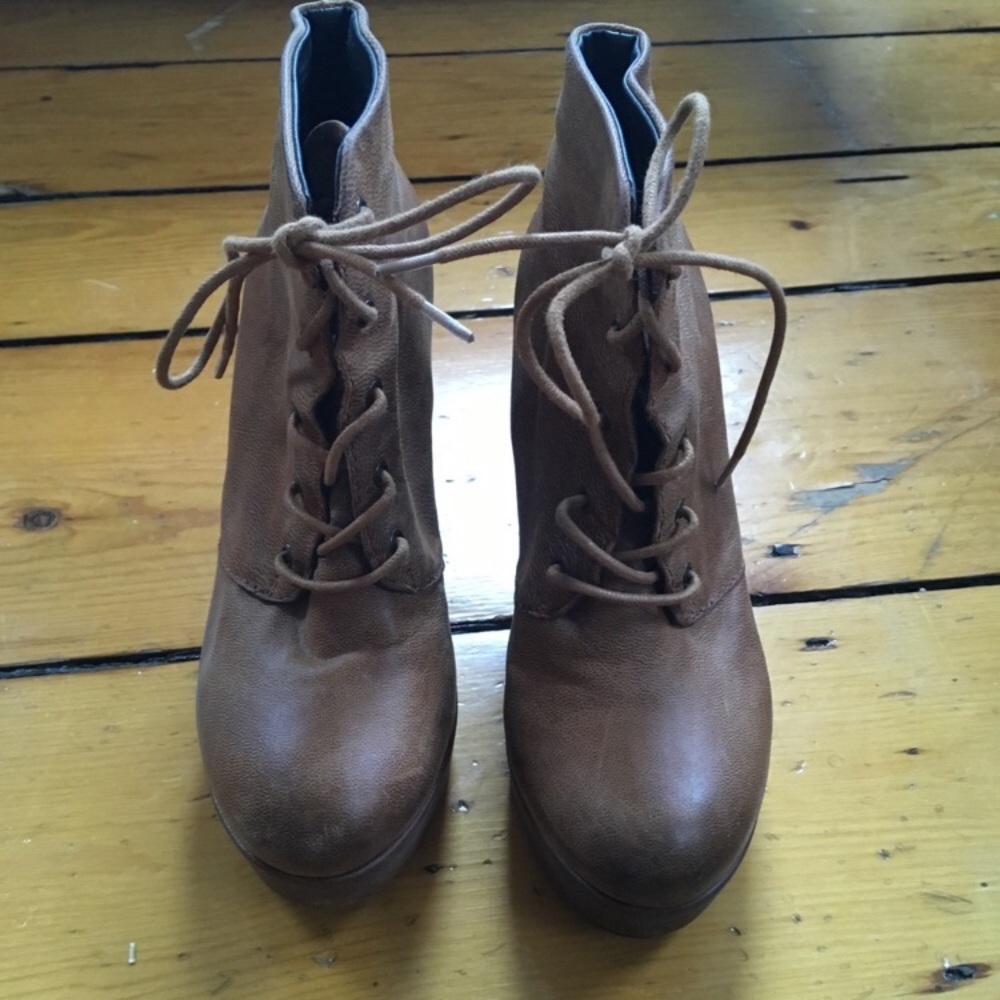 Steve Madden Booties - Picture 4 of 5